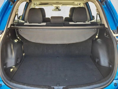 2017 Toyota RAV4 XLE FWD (GS)