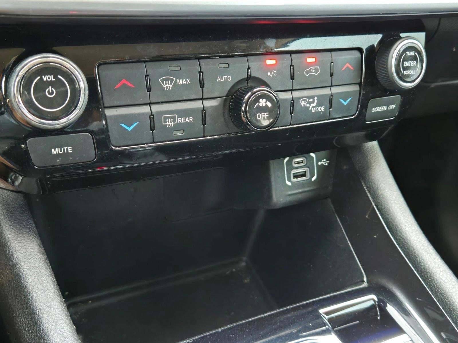 2022 Jeep Compass Latitude FWD