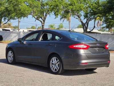 2015 Ford Fusion 4dr Sdn SE FWD