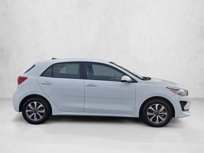 2023 Kia Rio 5-Door S IVT