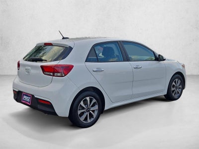 2023 Kia Rio 5-Door S IVT