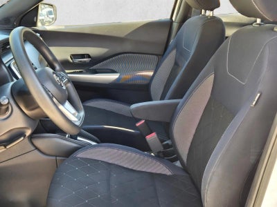 2018 Nissan Kicks SV FWD