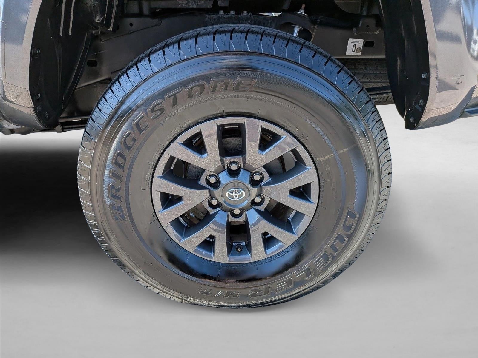 2021 Toyota Tacoma 2WD 2WD SR5 Double Cab 5' Bed V6 AT (GS)