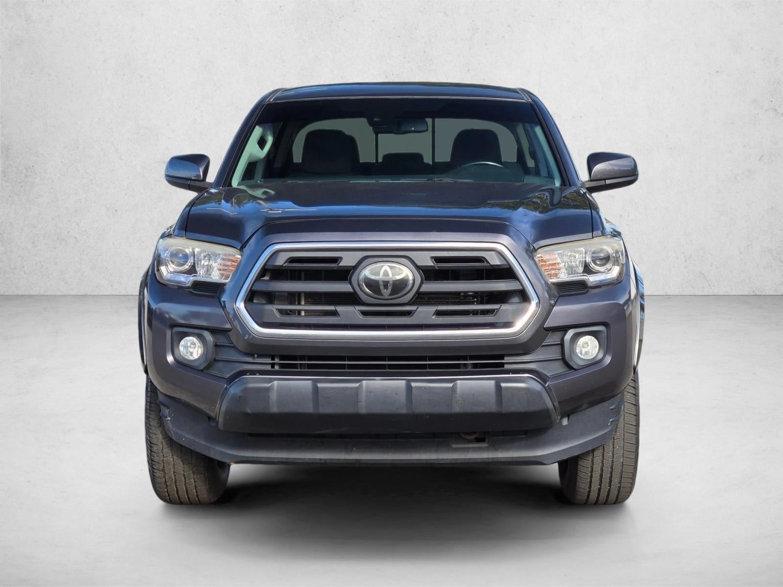 2018 Toyota Tacoma SR5 Double Cab 5' Bed V6 4x2 AT (GS)
