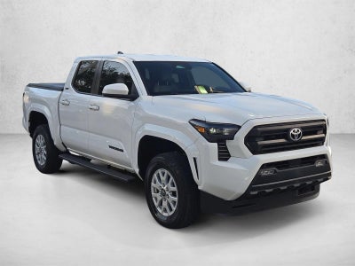 2024 Toyota Tacoma 2WD 2WD SR5 Double Cab 5' Bed AT (SE)