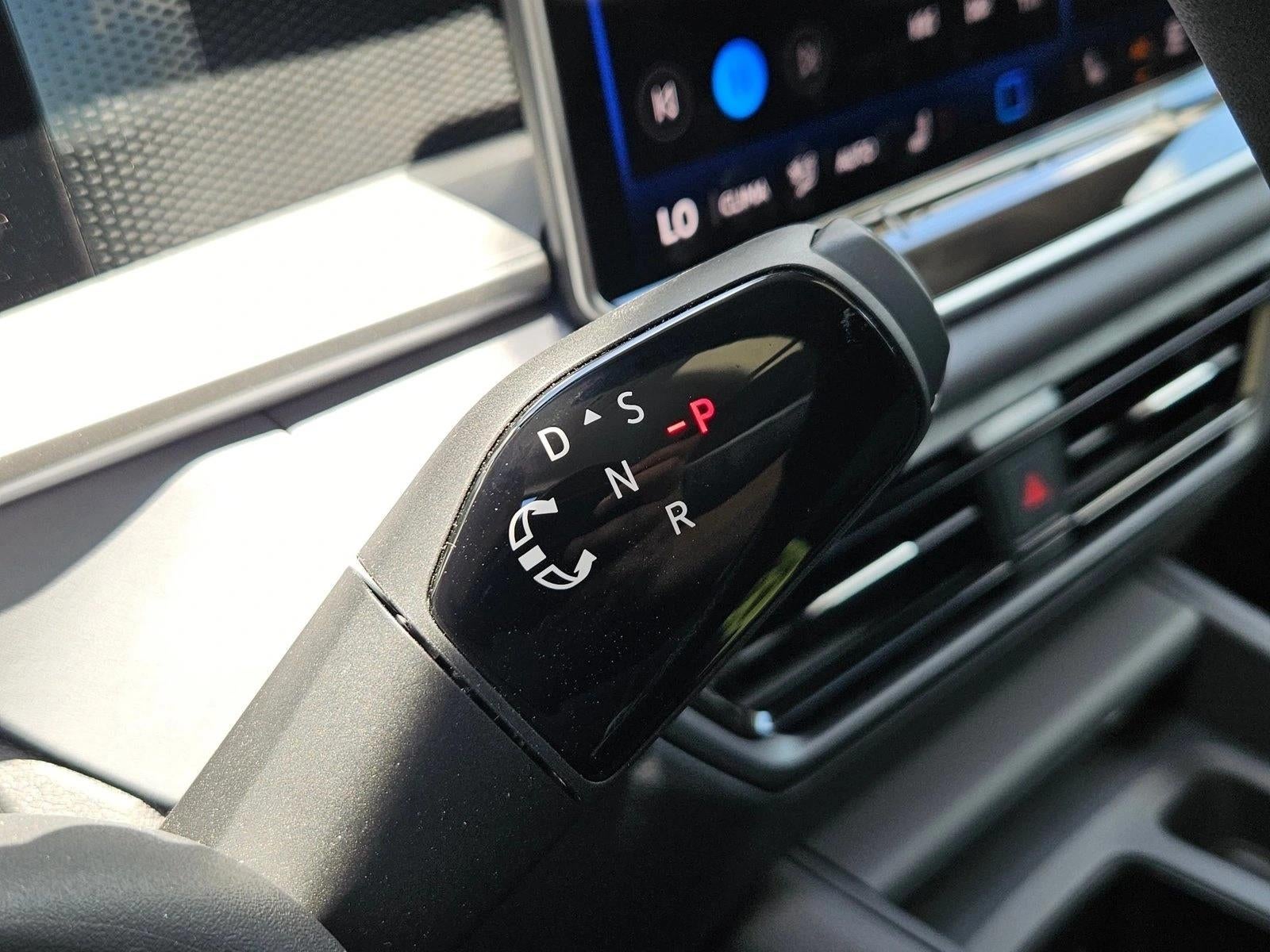 2026 Volkswagen Tiguan SE FWD