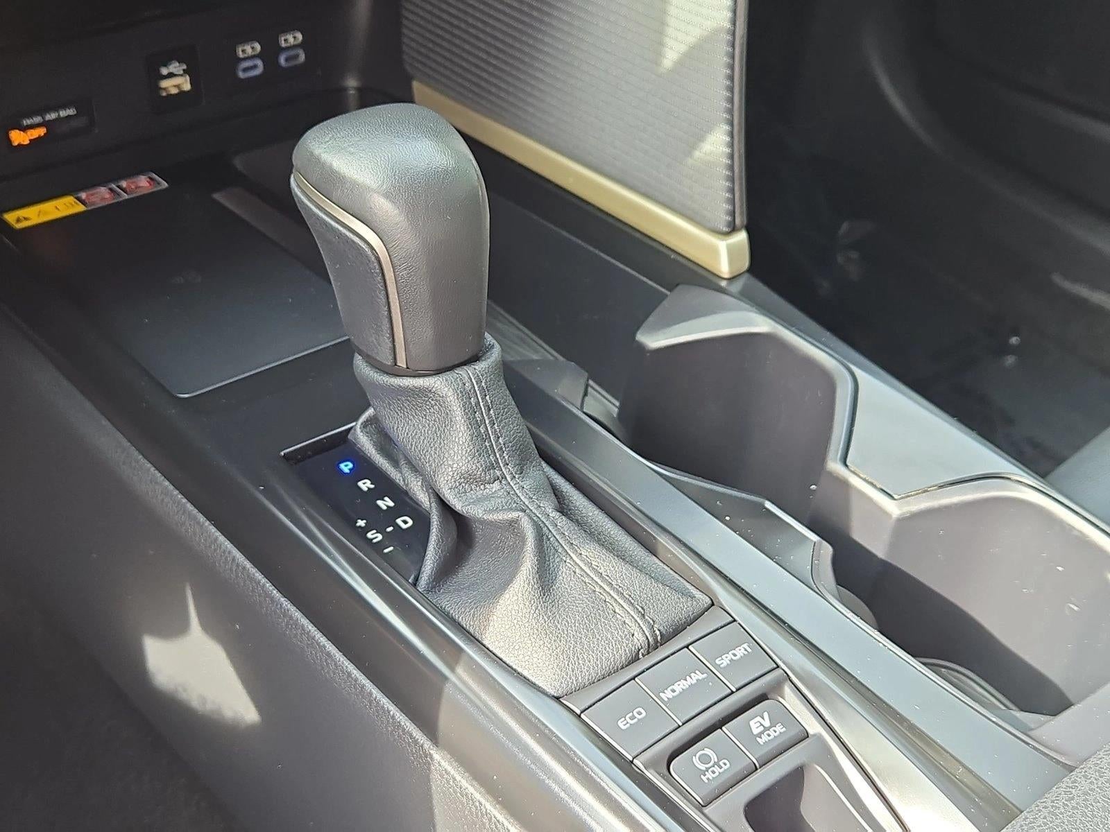 2026 Toyota Camry SE (SE)