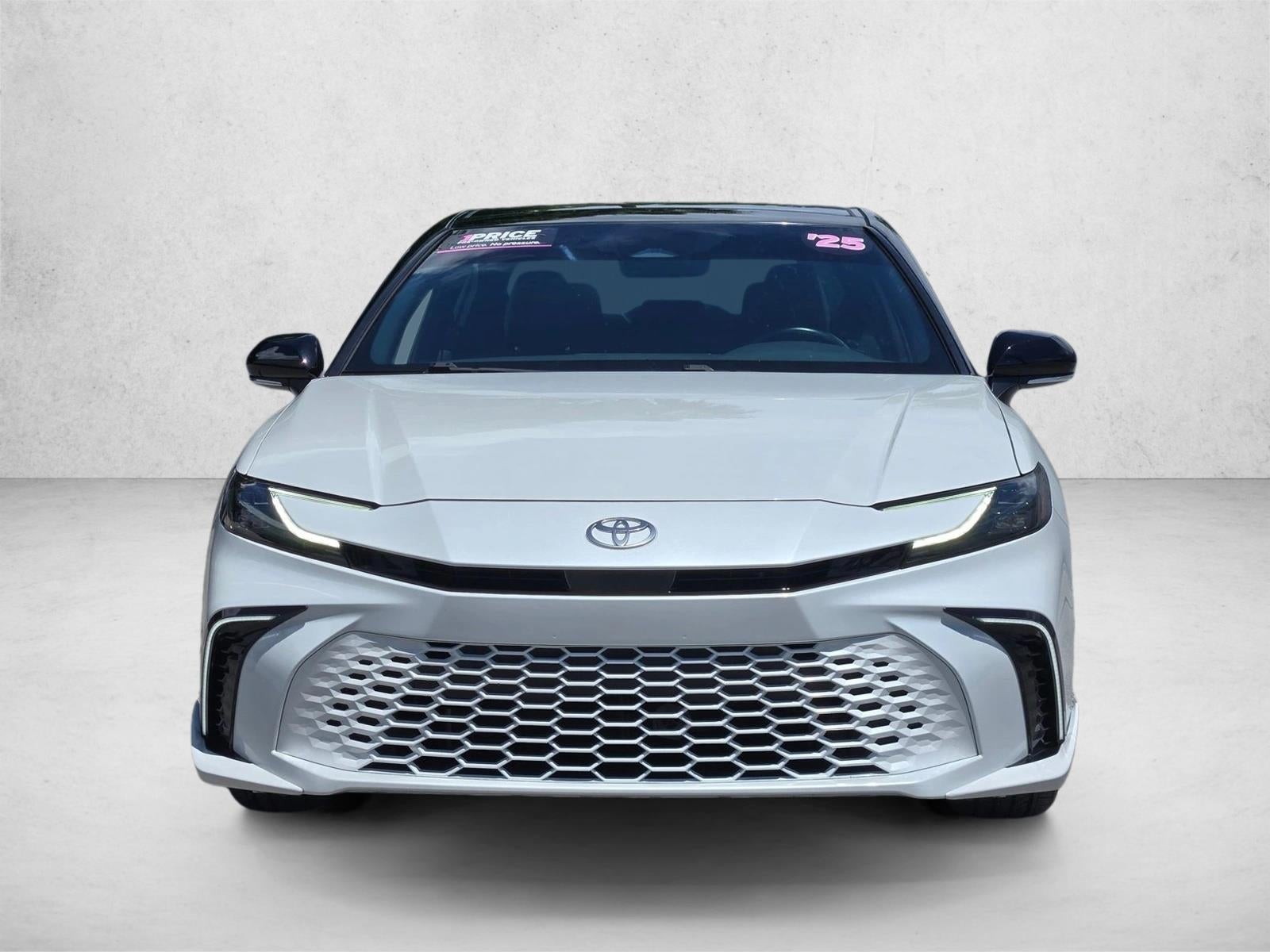 2025 Toyota Camry XSE (Natl)