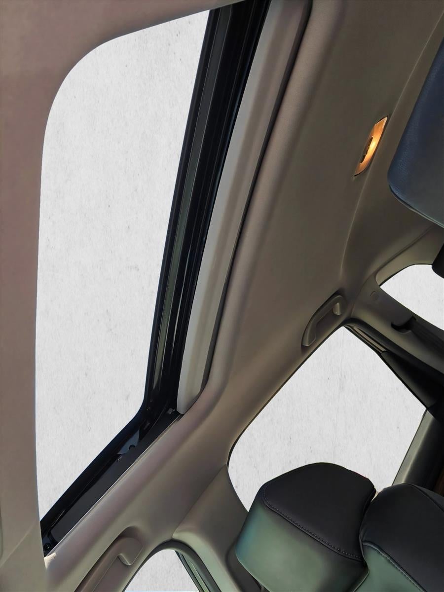 2022 Honda CR-V Hybrid Touring AWD