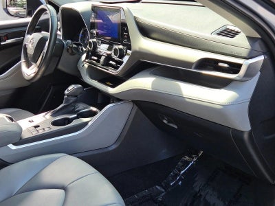 2023 Toyota Highlander Hybrid XLE AWD (Natl)