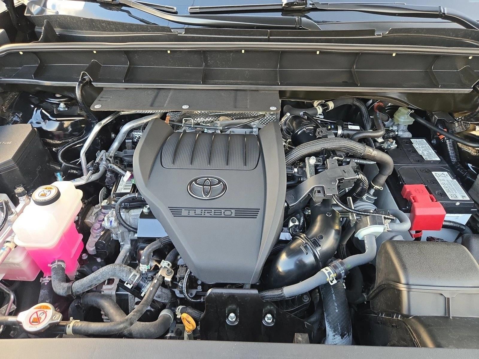 2023 Toyota Highlander XLE FWD (Natl)