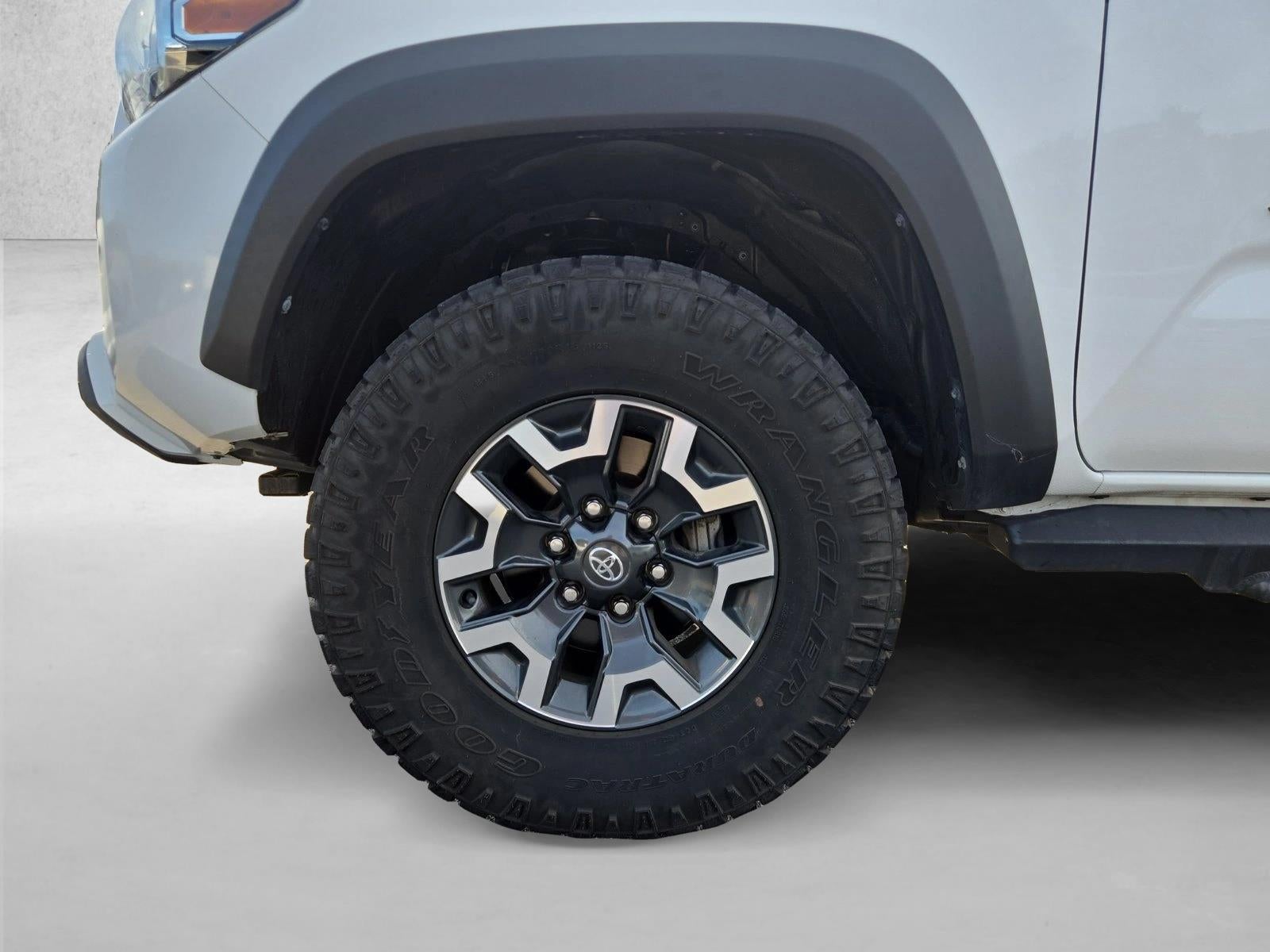 2021 Toyota Tacoma 2WD 2WD TRD Off Road Double Cab 5' Bed V6 AT (Natl)