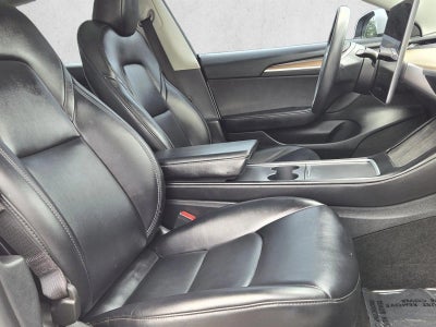 2023 Tesla Model 3 RWD