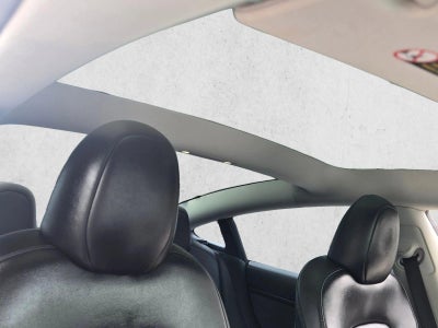 2023 Tesla Model 3 RWD