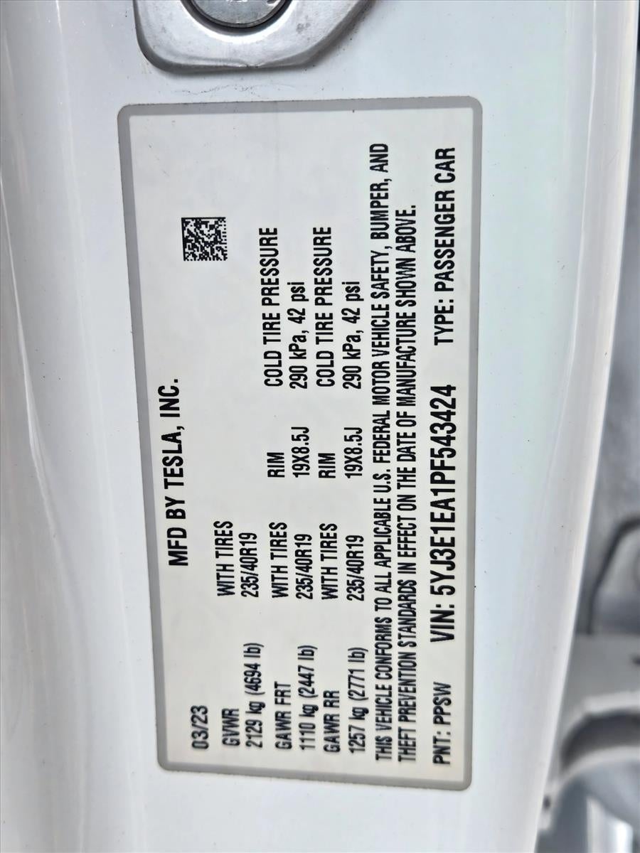 2023 Tesla Model 3 RWD