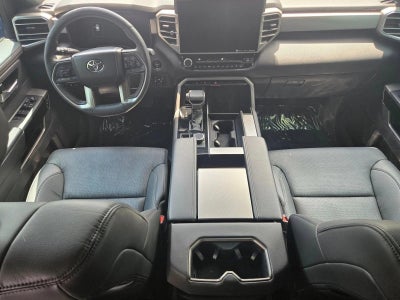 2025 Toyota Sequoia Limited 4WD (SE)