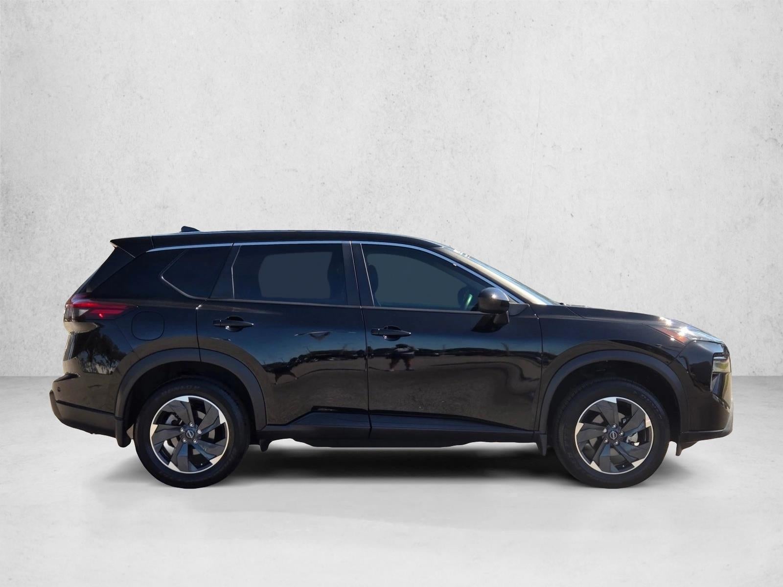 2024 Nissan Rogue FWD SV