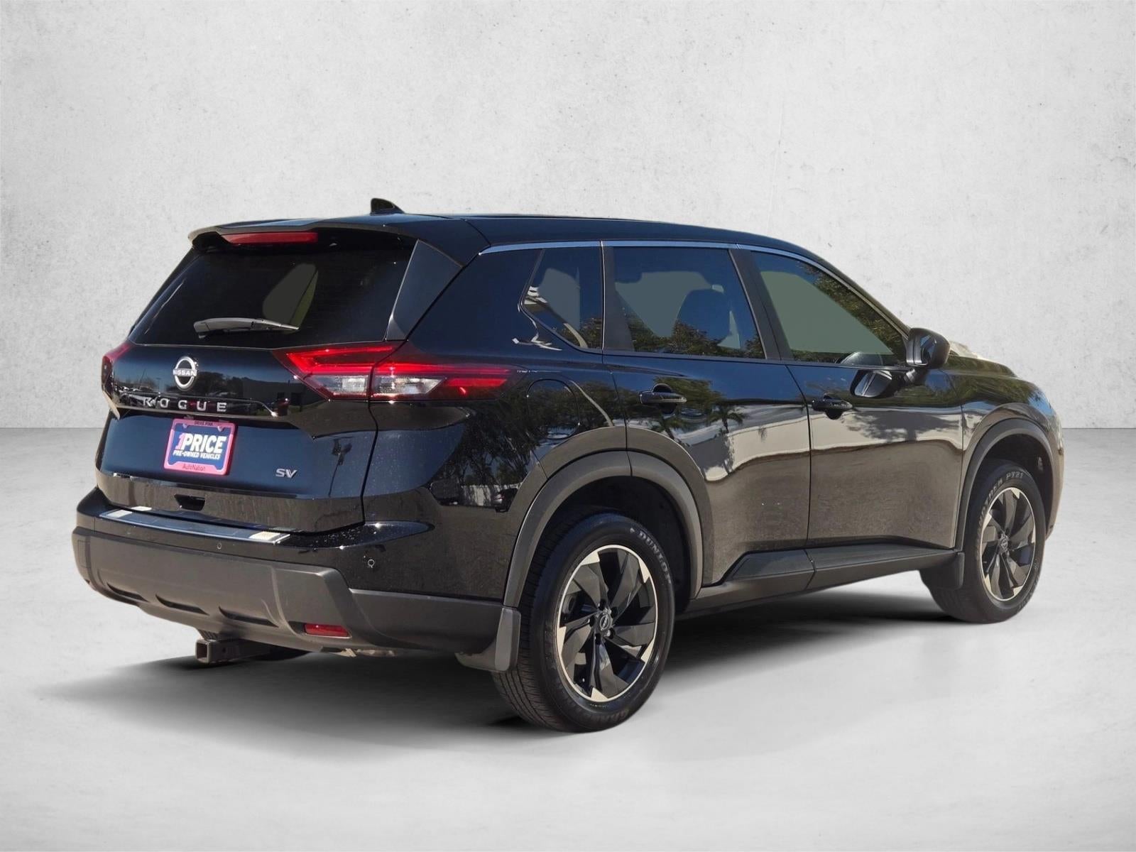2024 Nissan Rogue FWD SV