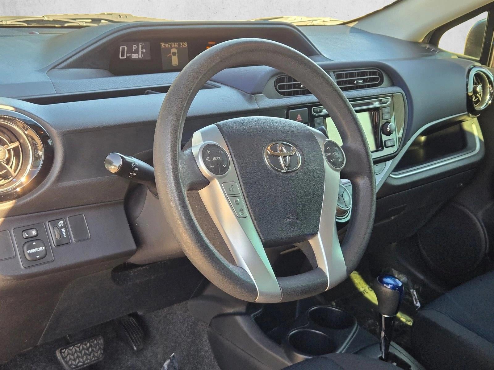 2015 Toyota Prius c 5dr HB Three (SE)