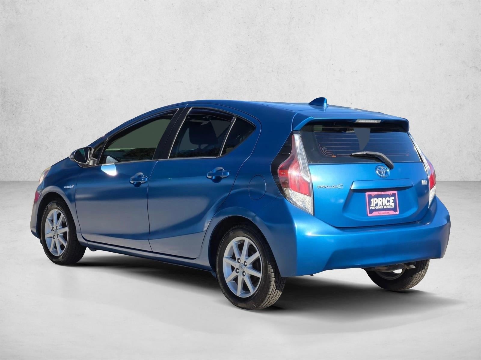 2015 Toyota Prius c 5dr HB Three (SE)