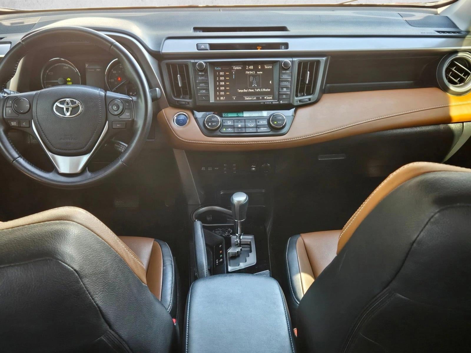 2016 Toyota RAV4 Hybrid AWD 4dr Limited (Natl)