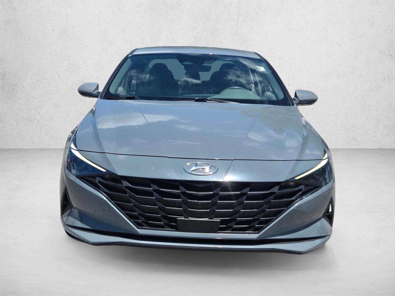 2022 Hyundai ELANTRA SEL IVT
