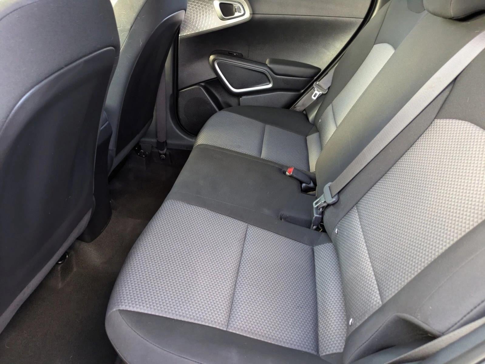 2020 Kia Soul LX IVT