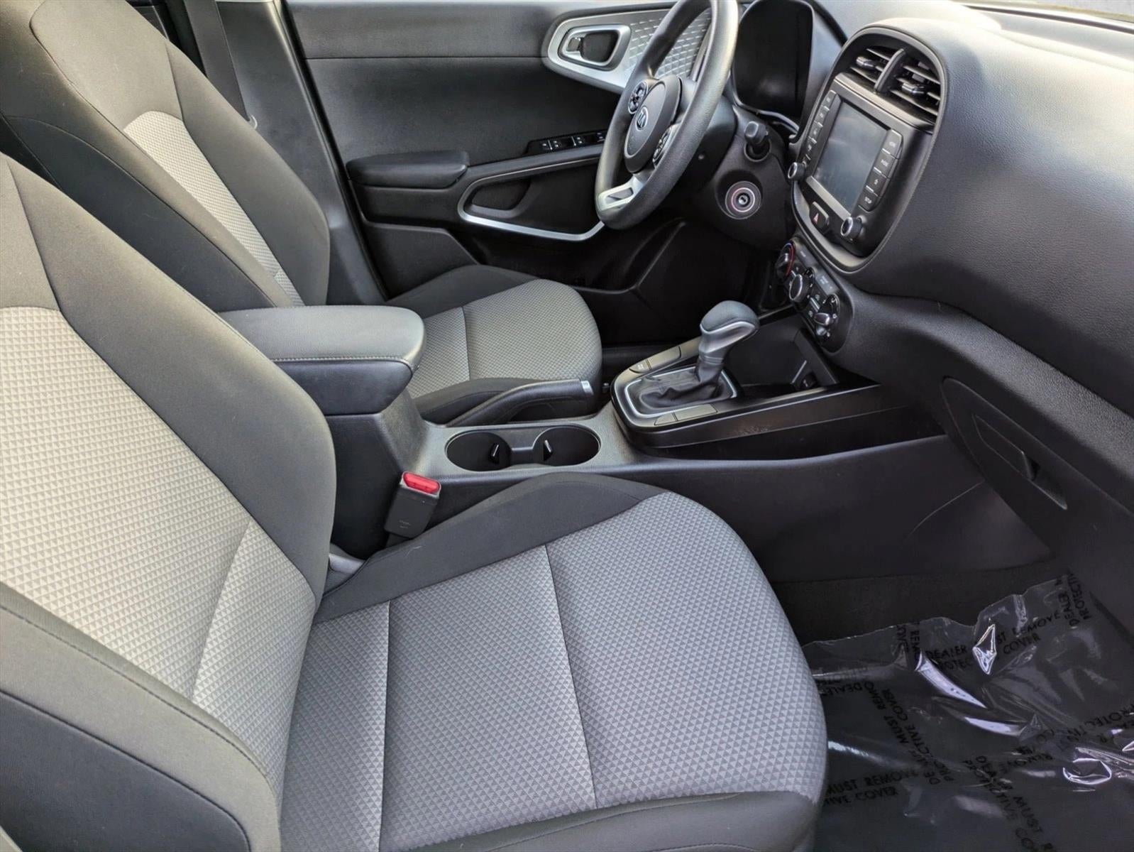 2020 Kia Soul LX IVT