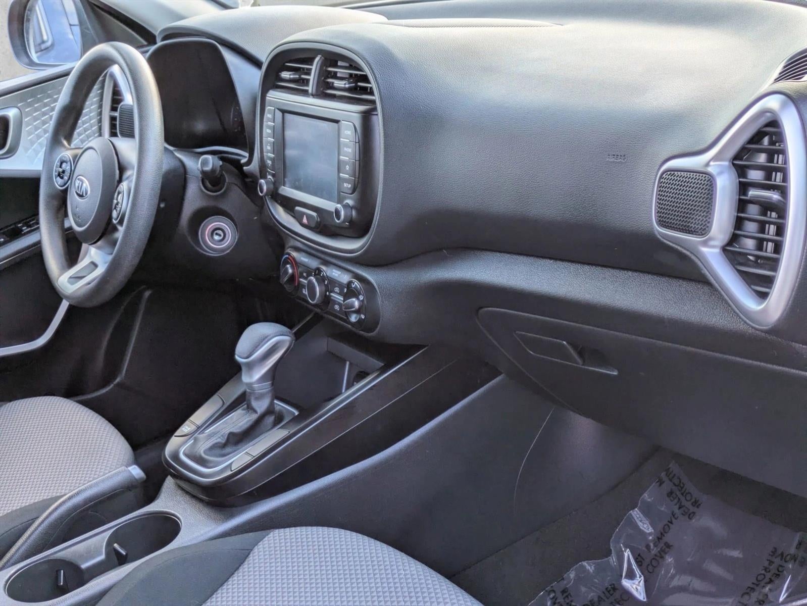 2020 Kia Soul LX IVT