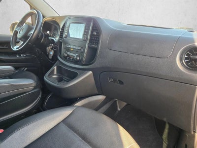 2021 Mercedes-Benz Metris Passenger Van Standard Roof 126" Wheelbase