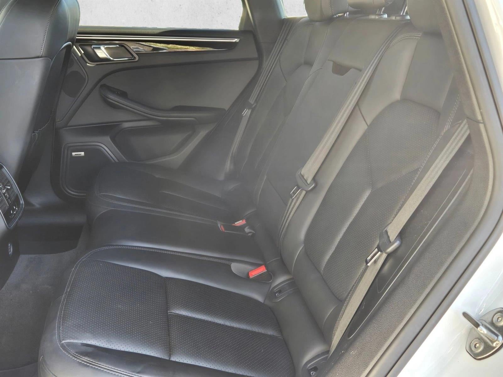 2018 Porsche Macan AWD