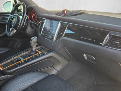 2018 Porsche Macan AWD