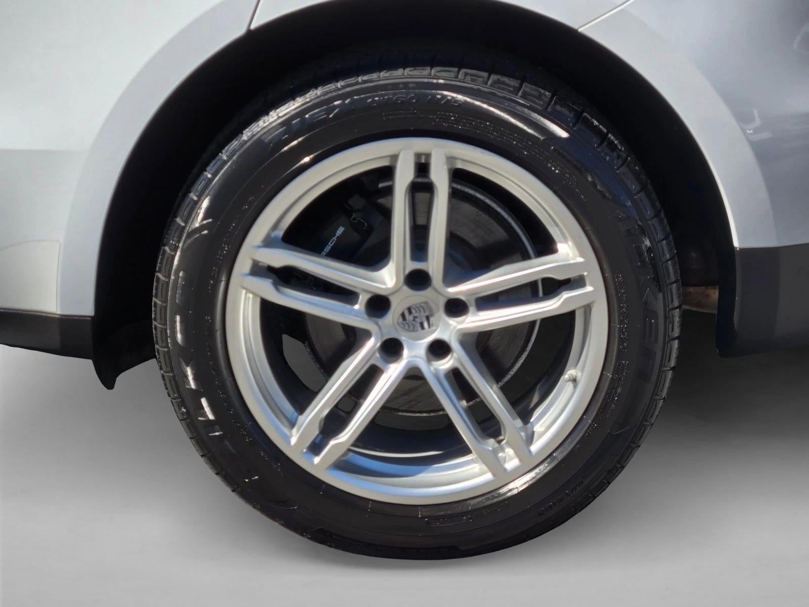 2018 Porsche Macan AWD