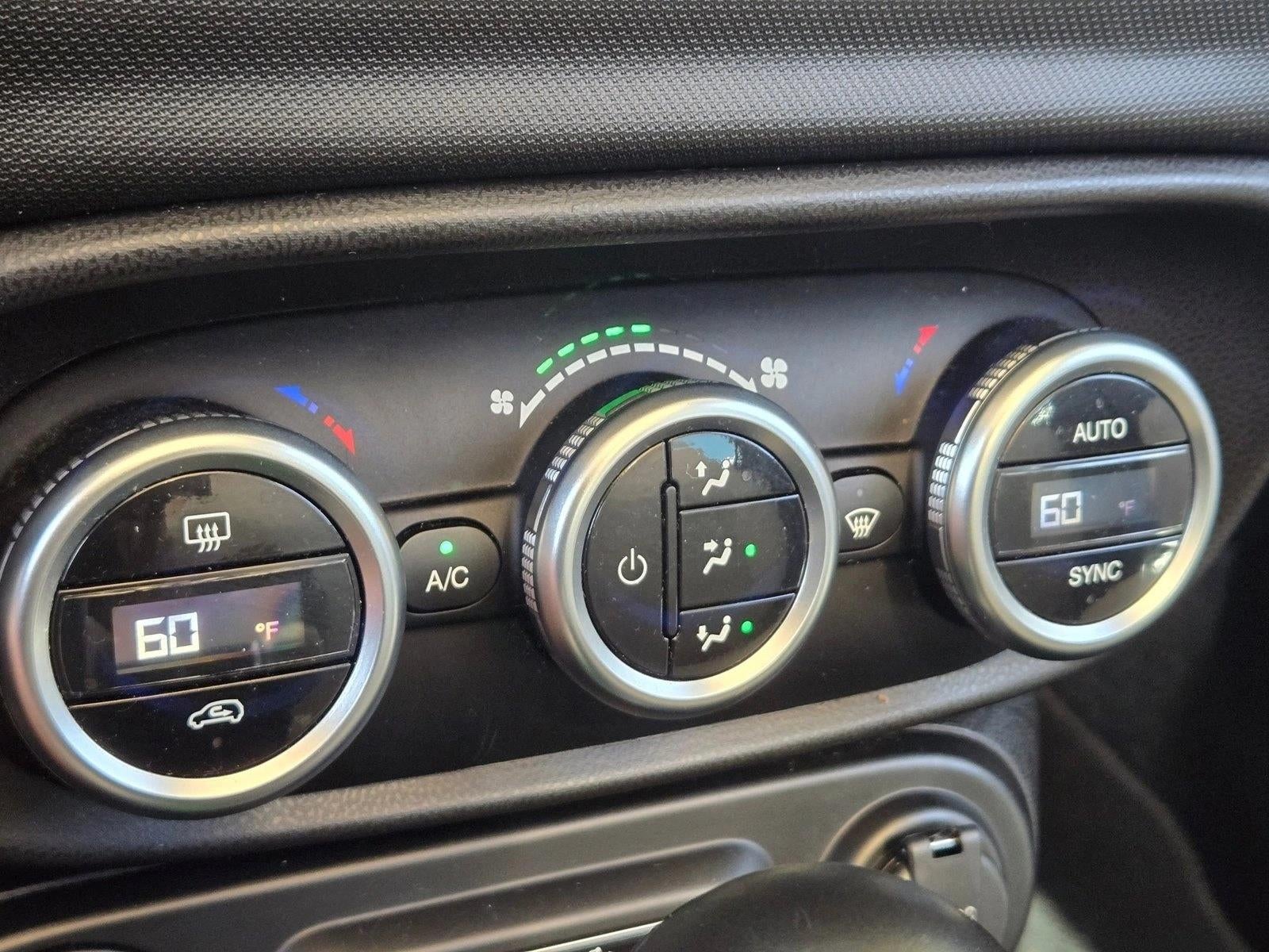 2018 FIAT 500L Trekking Hatch