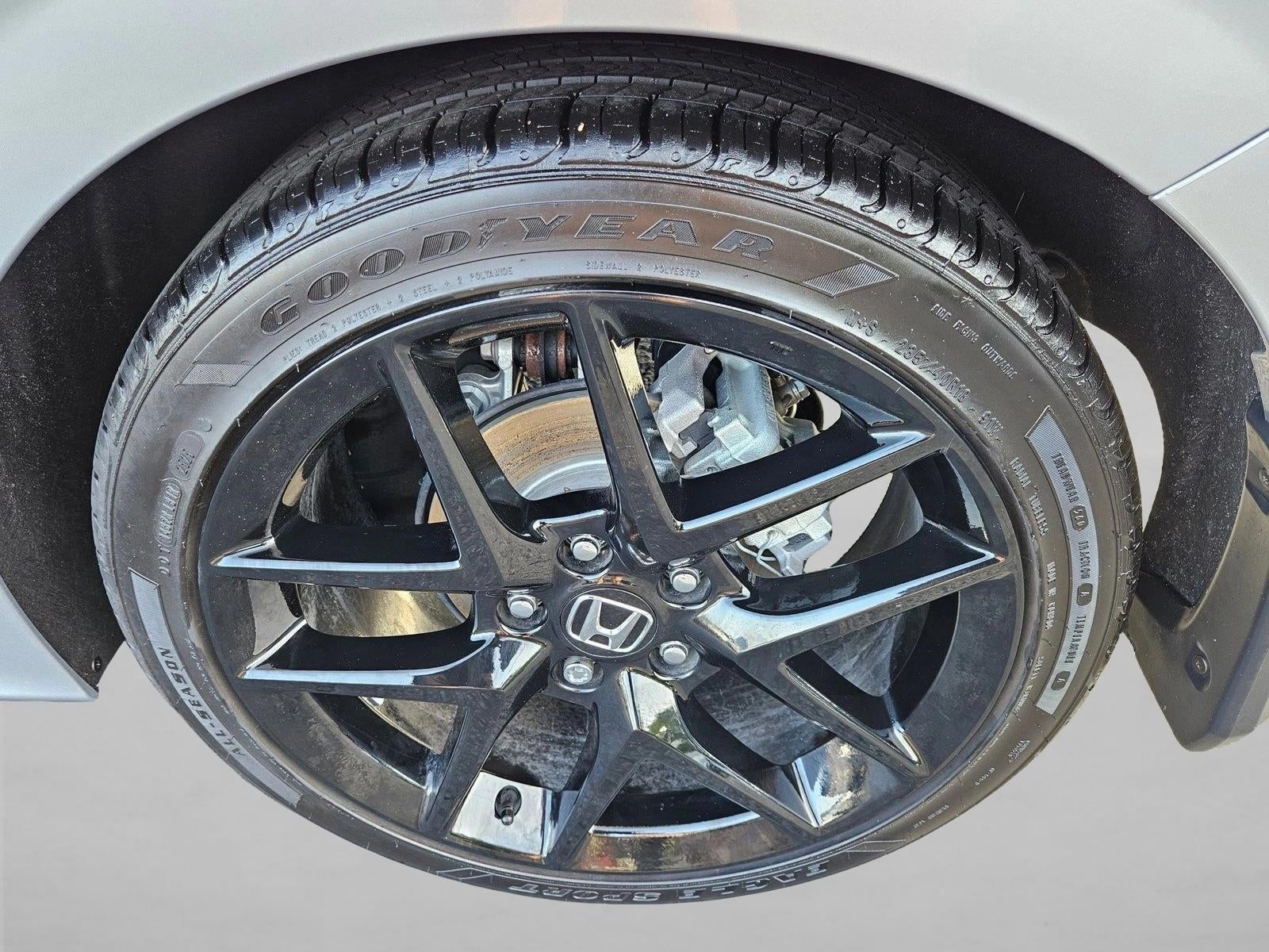 2025 Honda Civic Hatchback Sport CVT