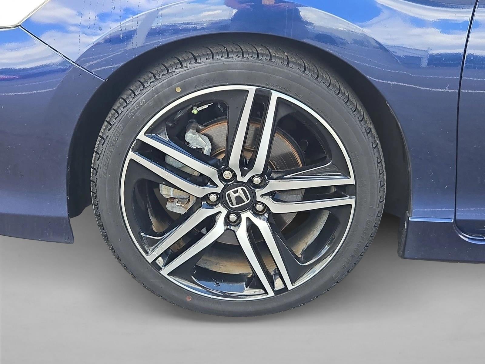 2017 Honda Accord Sedan Sport SE CVT