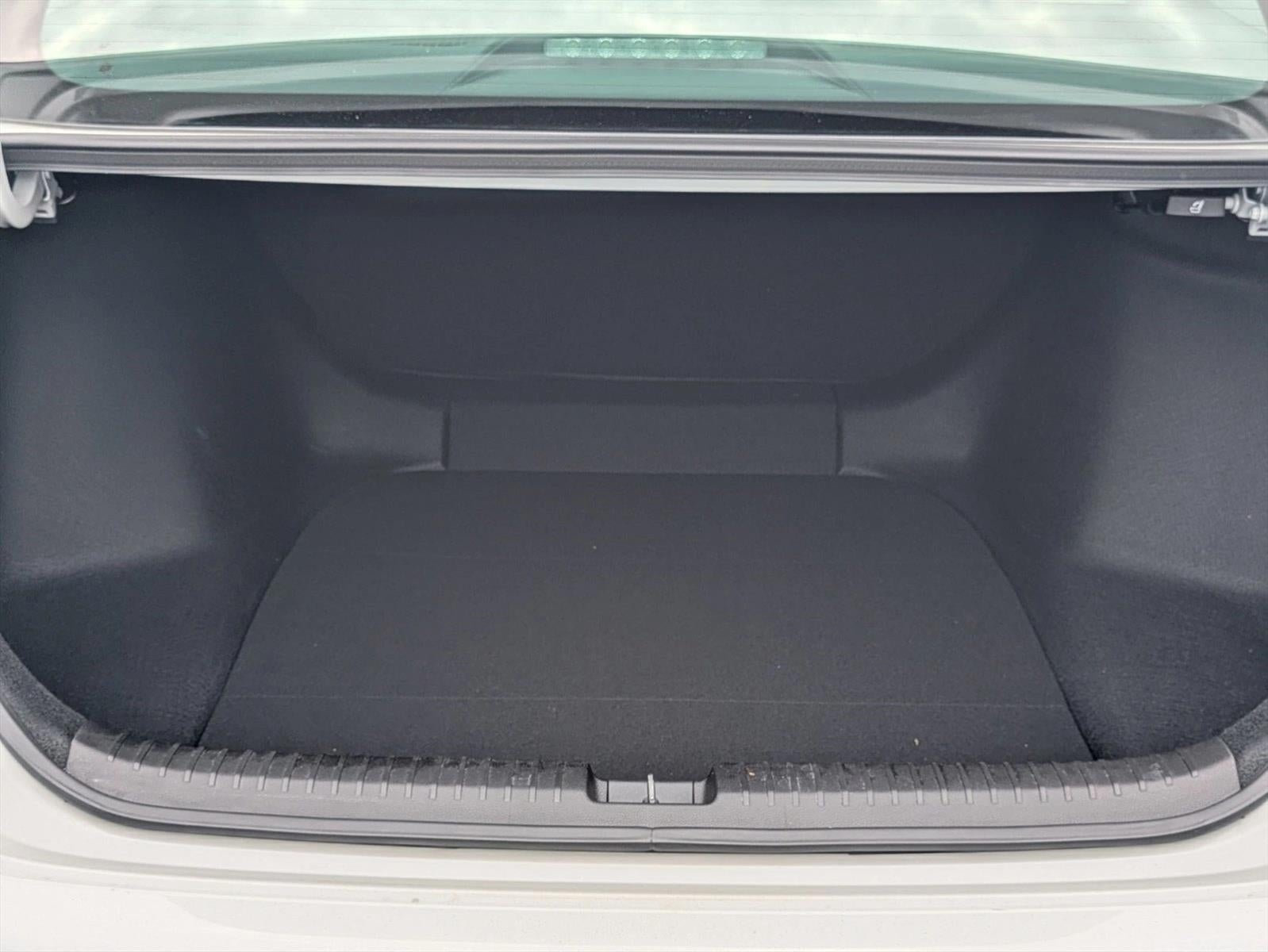 2023 Honda Accord Sedan LX CVT