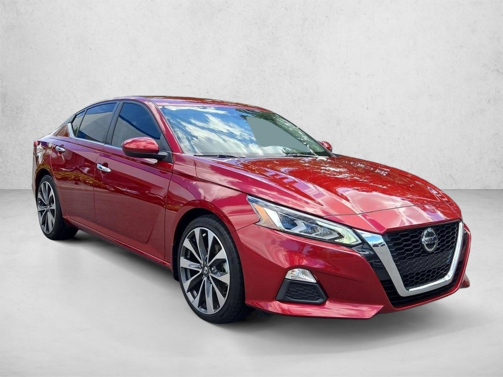 2022 Nissan Altima 2.5 SV Sedan