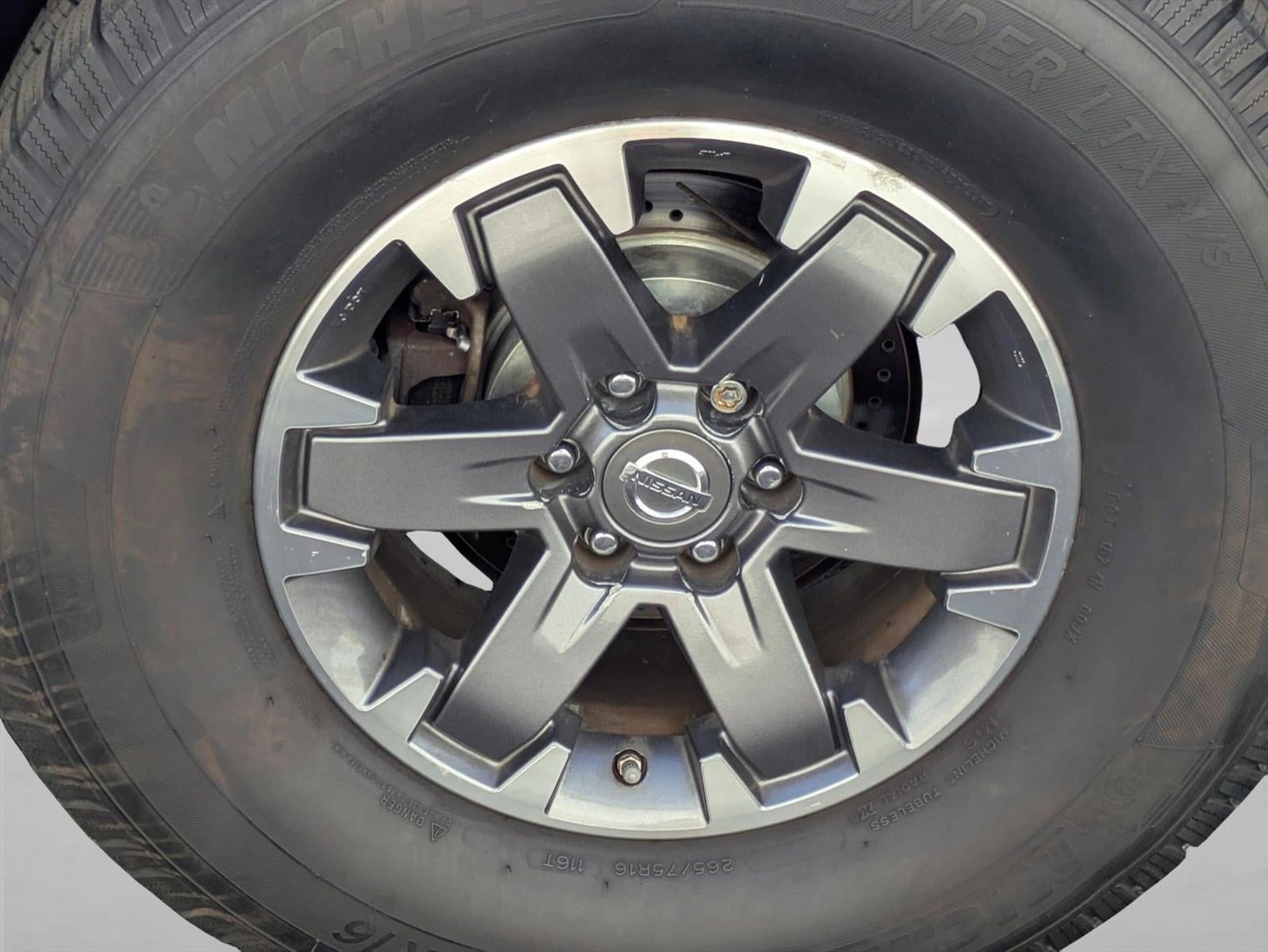 2014 Nissan Frontier 4WD Crew Cab SWB Auto PRO-4X