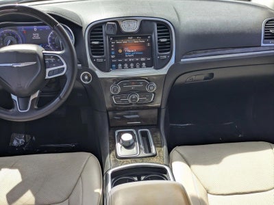 2018 Chrysler 300 Limited RWD