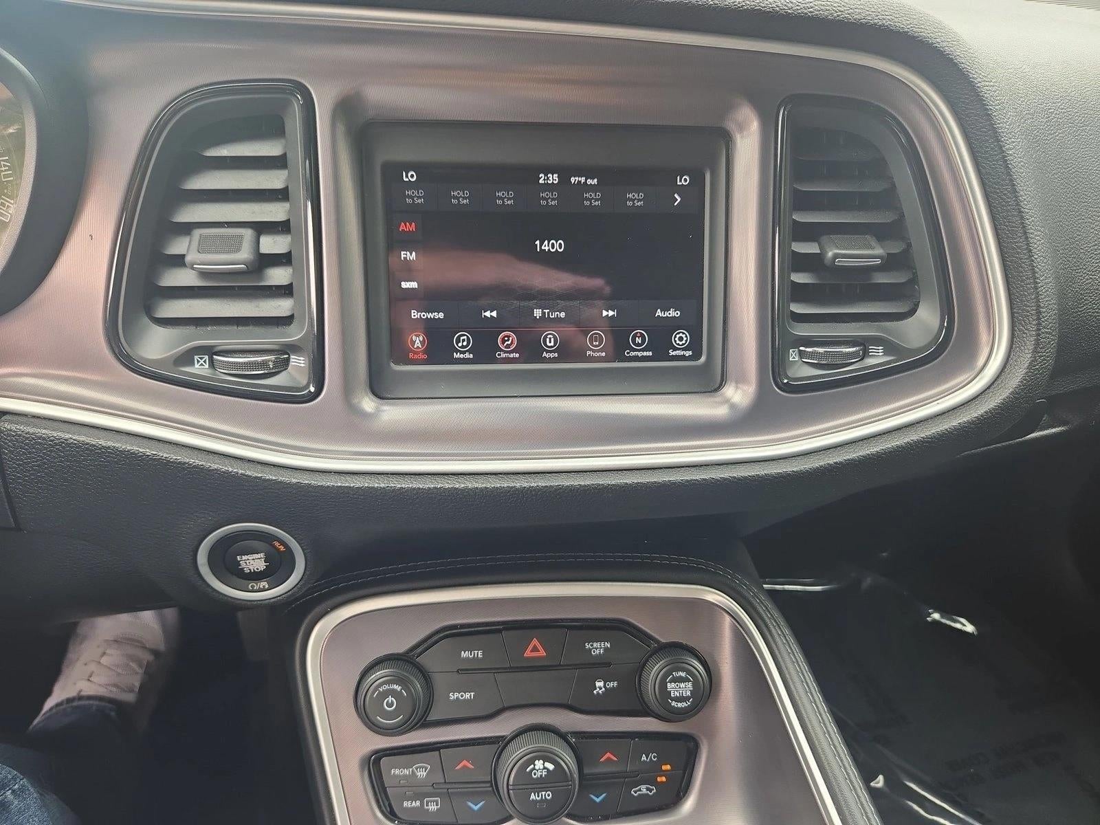 2020 Dodge Challenger SXT RWD