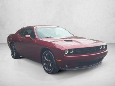 2020 Dodge Challenger SXT RWD