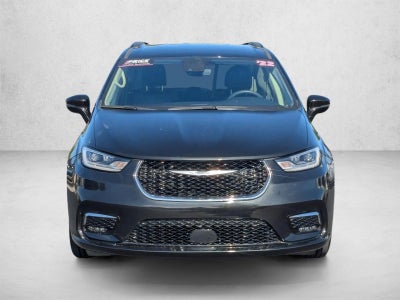 2022 Chrysler Pacifica Touring L FWD