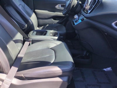 2023 Chrysler Pacifica Touring L FWD