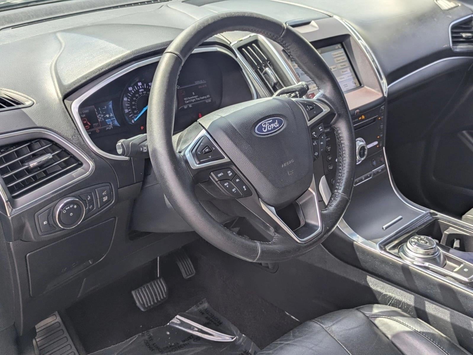 2019 Ford Edge Titanium FWD