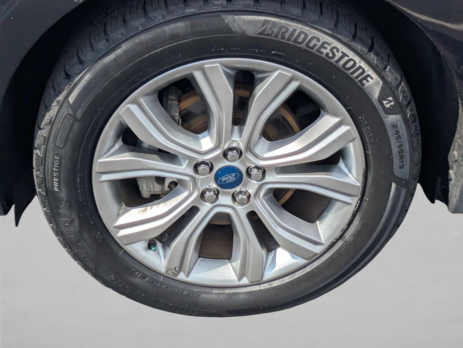 2019 Ford Edge Titanium FWD