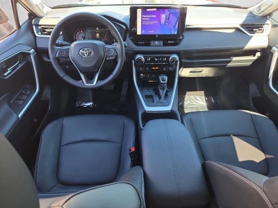 2025 Toyota RAV4 XLE Premium FWD (Natl)