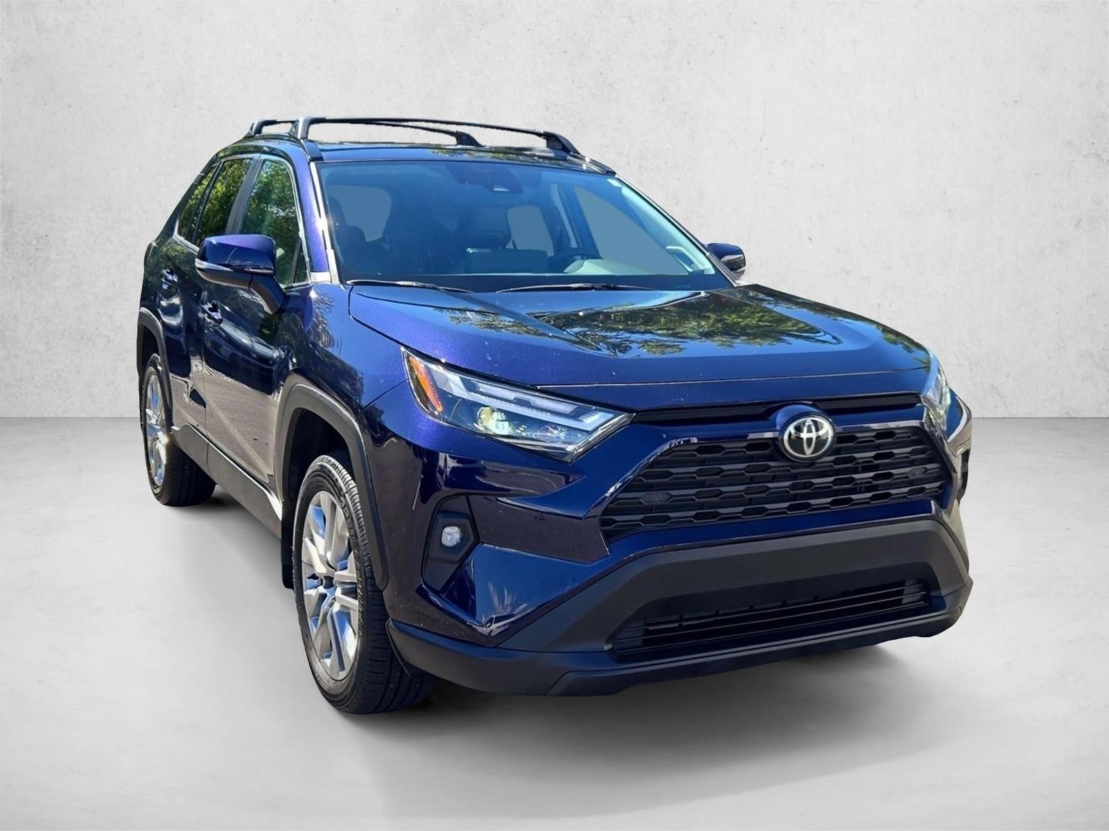 2025 Toyota RAV4 XLE Premium FWD (Natl)