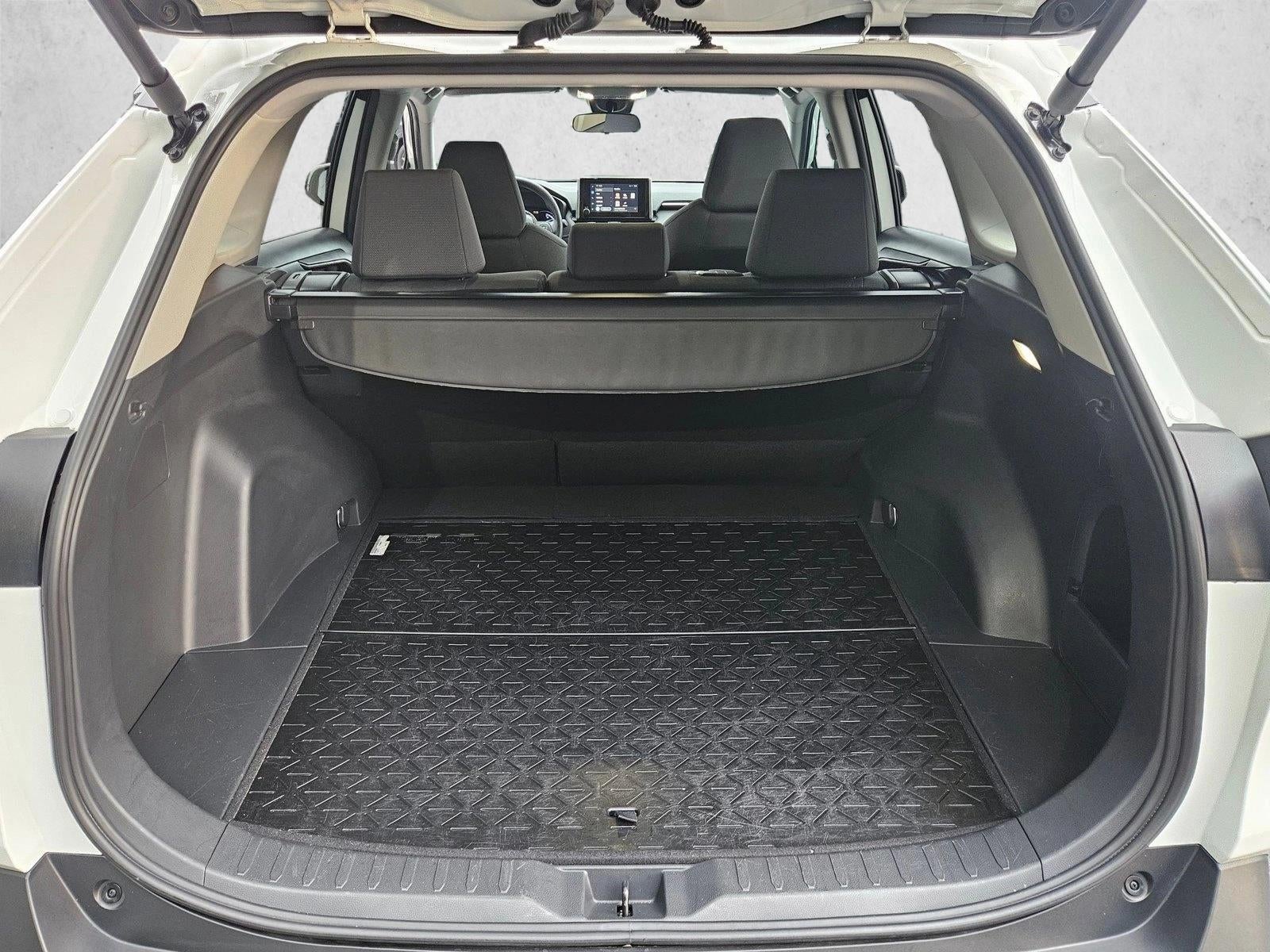 2025 Toyota RAV4 Hybrid XLE AWD (Natl)