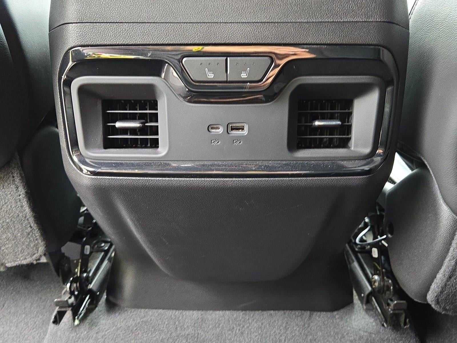 2022 GMC Sierra 1500 Crew Cab Short Box 4-Wheel Drive AT4X